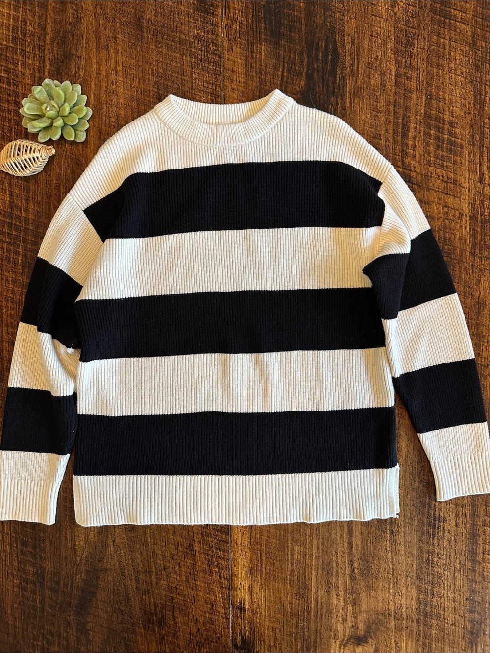 Zara | Kids Oversized Striped Knit Crewneck Sweater Black Cream, Size 13-14